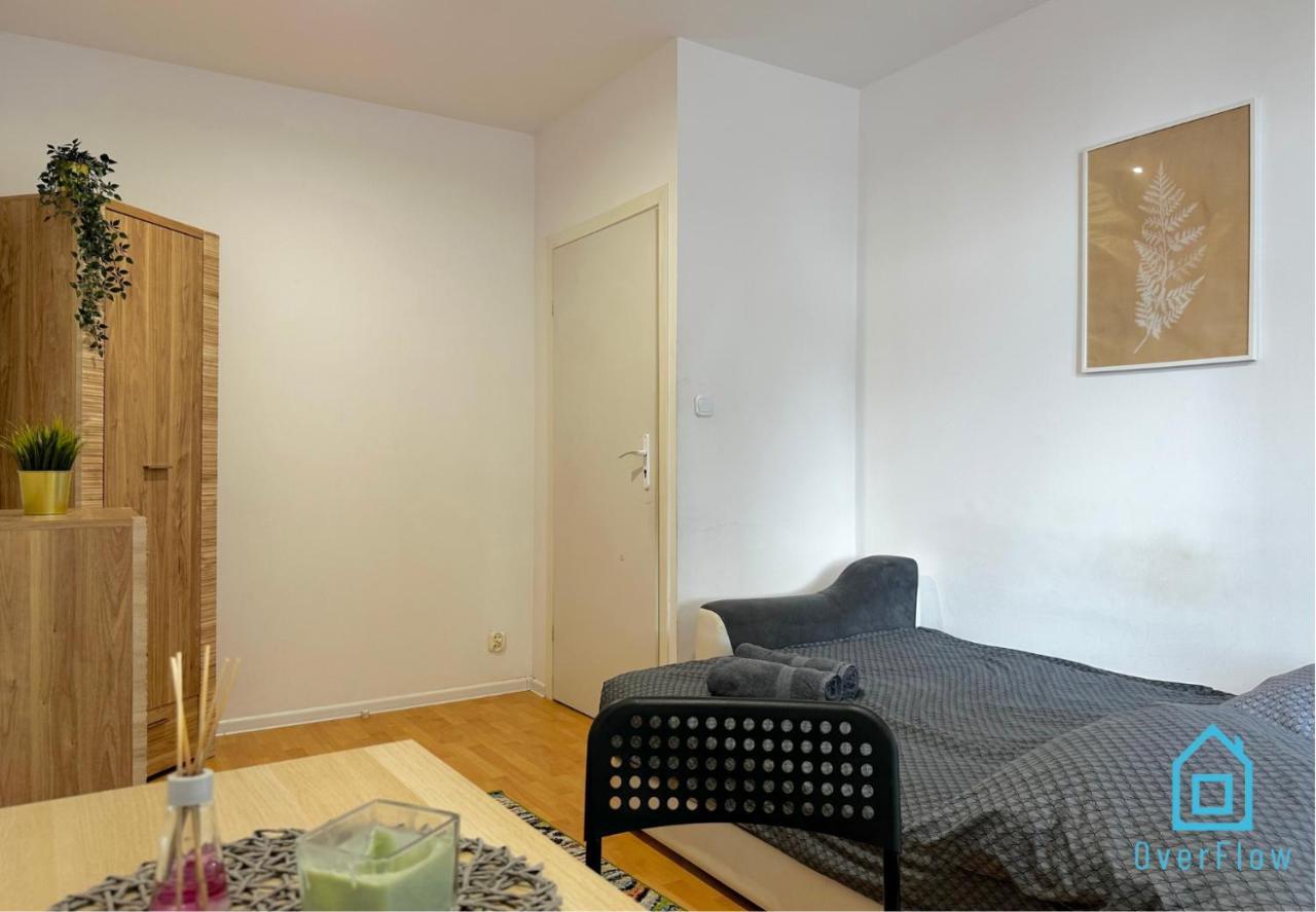 Leaf Room - 20 Minutes To Gdansk Old Town & Seaside 外观 照片