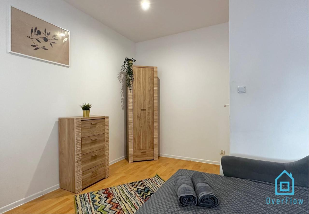 Leaf Room - 20 Minutes To Gdansk Old Town & Seaside 外观 照片